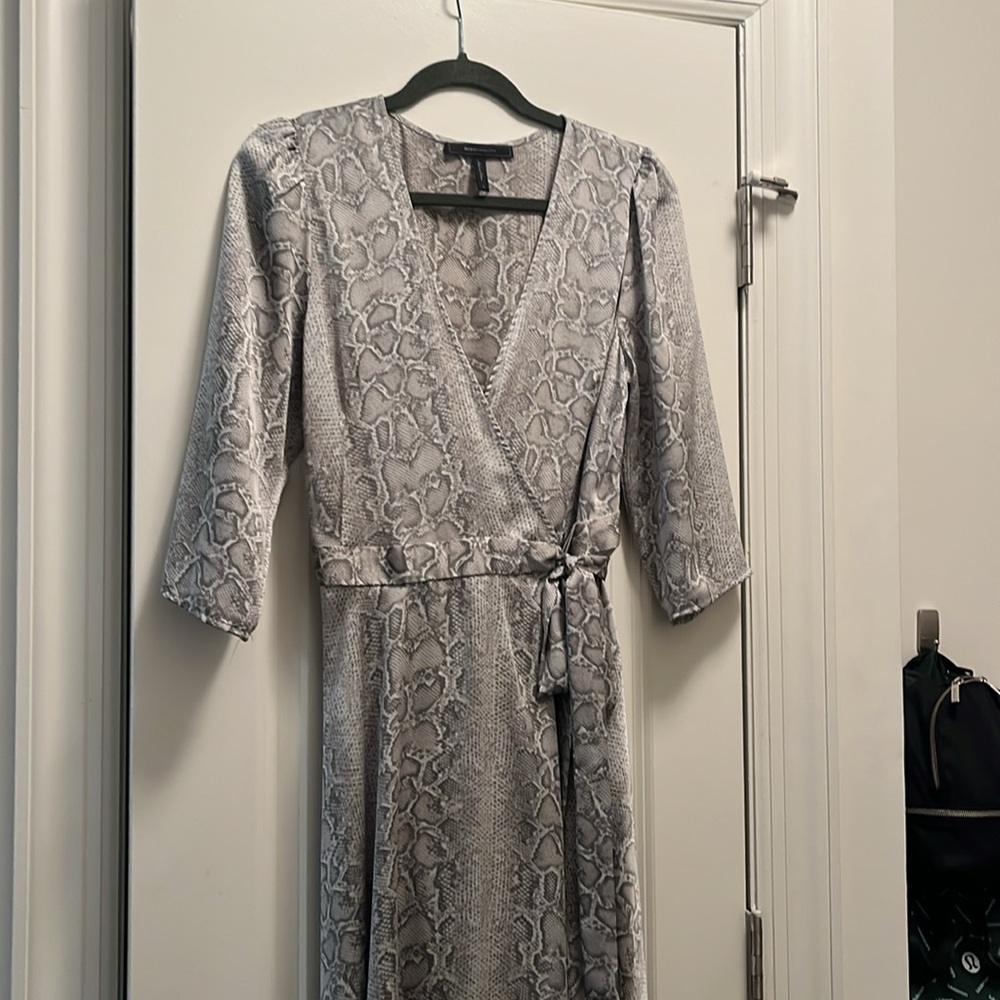 BCBGMaxAzria Snakeskin Print Wrap Midi Dress size small